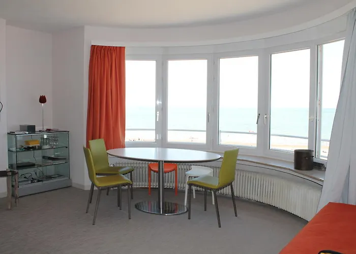 Residence Paris Seaview Zeezicht Vue Mer
